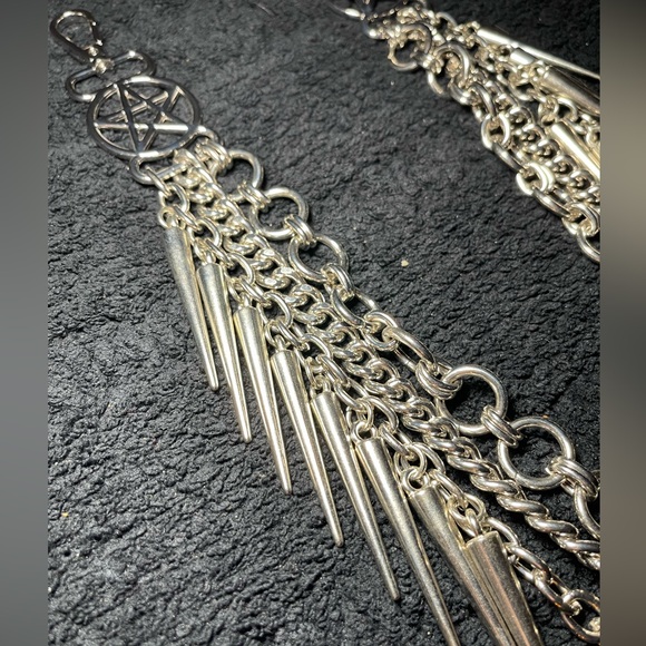 Killstar gothic belt chain - Picture 3 of 9